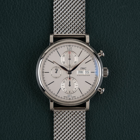 IWC Portofino Chronograph IW391009 - volledig horloge recht van boven met Milanese meshband