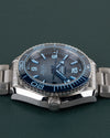 Omega Seamaster Planet Ocean 600M 215.30.40.20.03.002 - horloge 90 graden gedraaid gefotografeerd, kroon onderaan